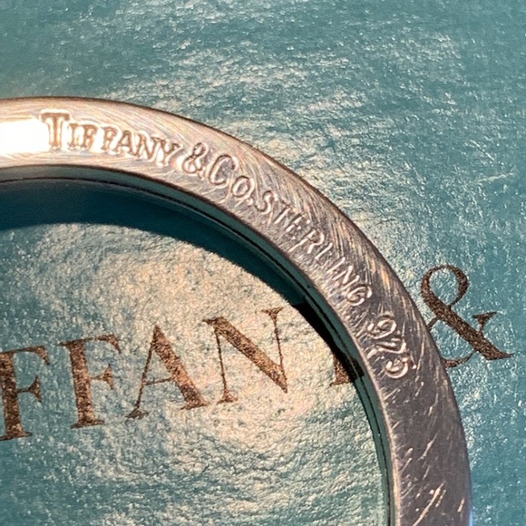 💥💥💥SOLD💥💥💥Vintage Tiffany & Co. Key Ring - Picture 5 of 8